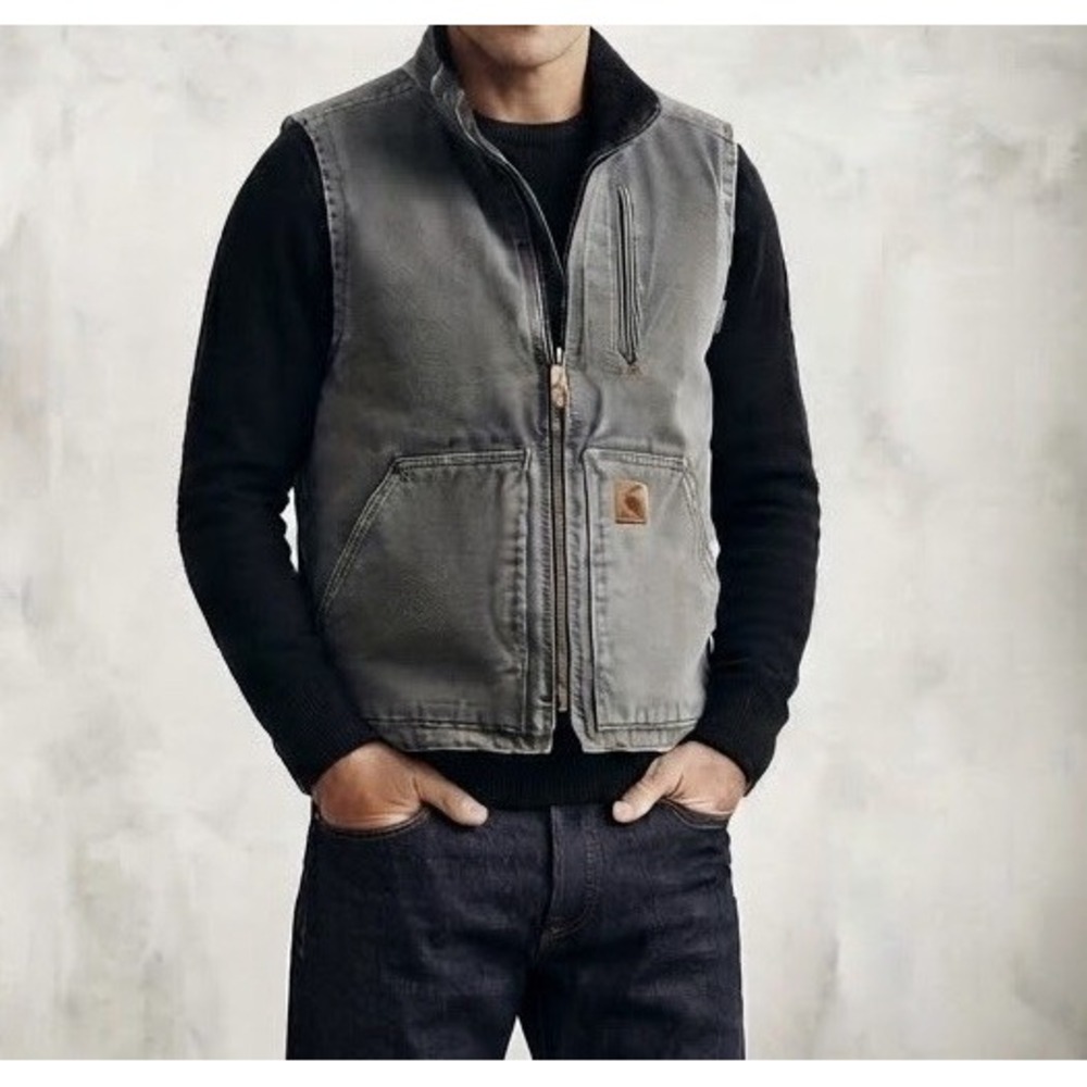 Vintage Carhartt V33 GVL Gray Sherpa Lined Vest Distressed Faded Patina - M